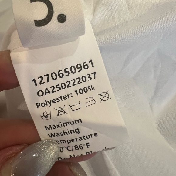 COMMENSE Floral Print Decor Pocket Dress
COLOR Blue Size XL sold out online NWT - Picture 11 of 11